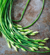 On Tap Oil & Vinegar Garlic Chive Balsamic Vinegar